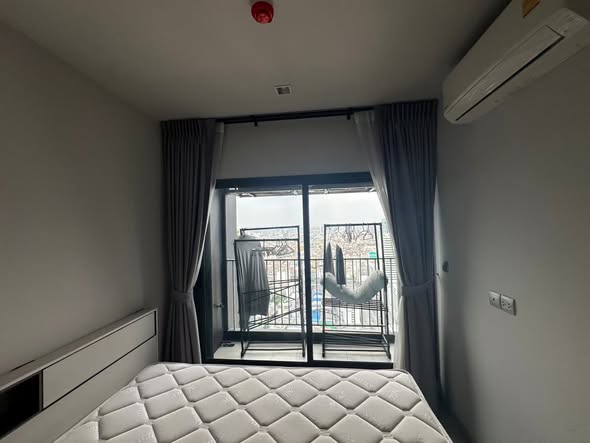 bedroom of Life Asoke – Rama 9