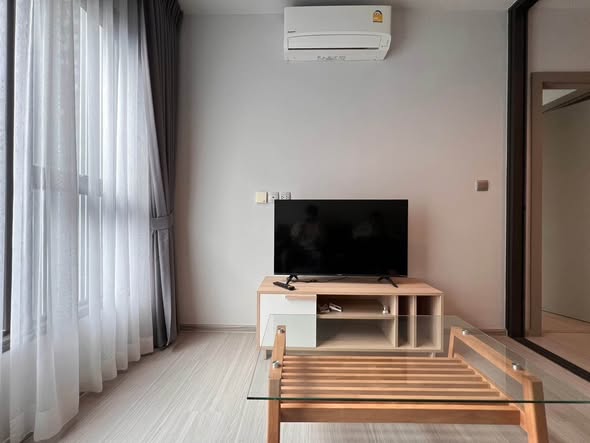 bedroom and living room and room interior of Life Asoke – Rama 9