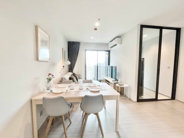 Life Asoke – Rama 9