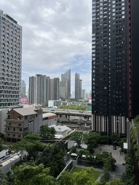 Life Asoke – Rama 9