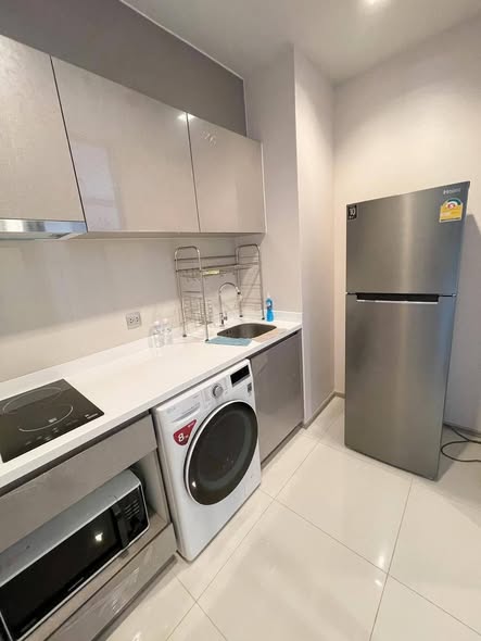Life Asoke – Rama 9