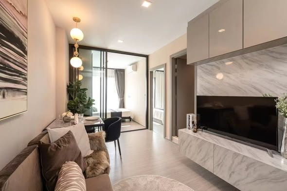 living room of Life Asoke – Rama 9