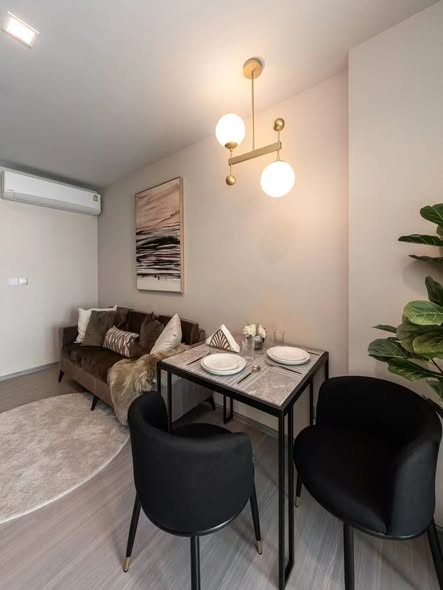 living room and room interior of Life Asoke – Rama 9