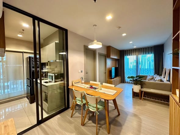 room interior of Life Asoke – Rama 9