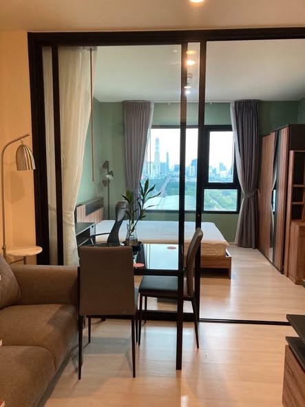 bedroom and room interior of Life Asoke