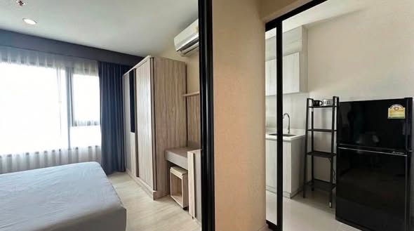 bedroom and room interior of Life Asoke