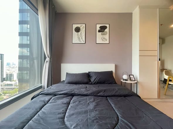 bedroom of Life Asoke Hype