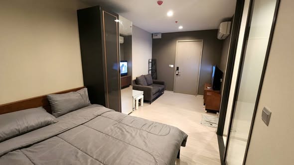 bedroom of Life Asoke Hype