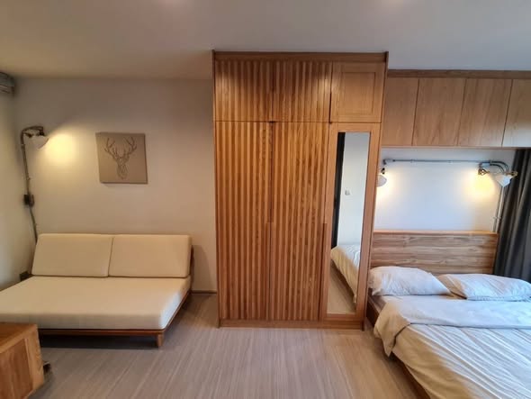 bedroom and room interior of Life Asoke Hype