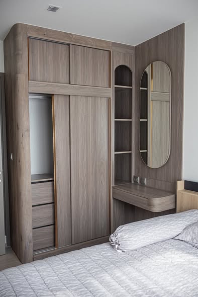 bedroom and room interior of Life Asoke Hype