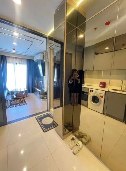 bedroom and room interior and bathroom of Life Asoke Hype