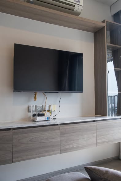 living room and bathroom of Life Asoke Hype