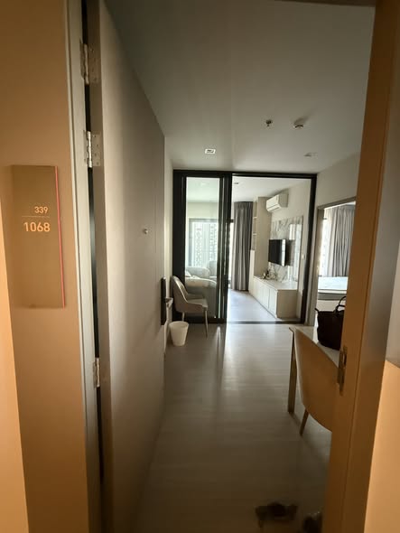 room interior of Life Asoke Hype