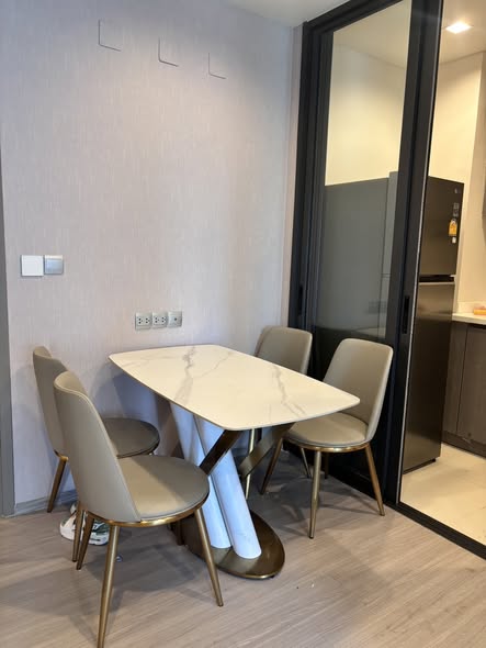 room interior of Life Asoke Hype