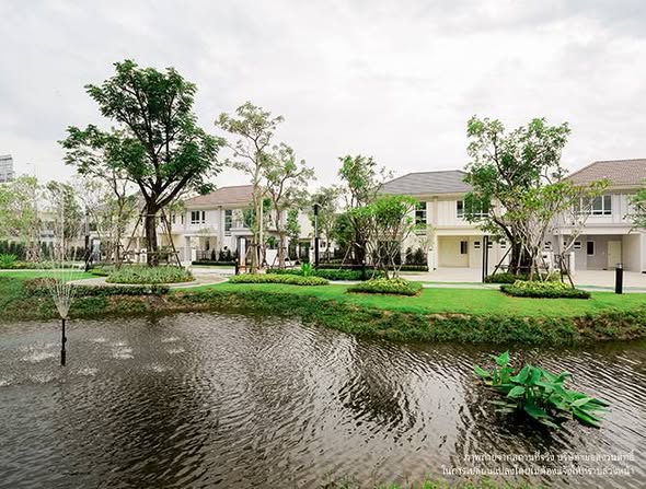 Life Bangkok Boulevard