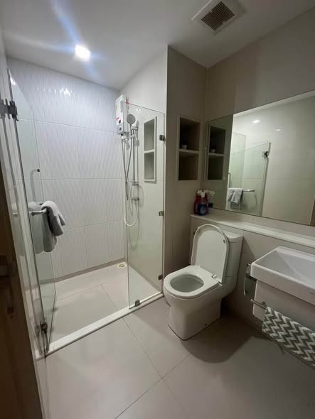 bathroom of Life Ladprao