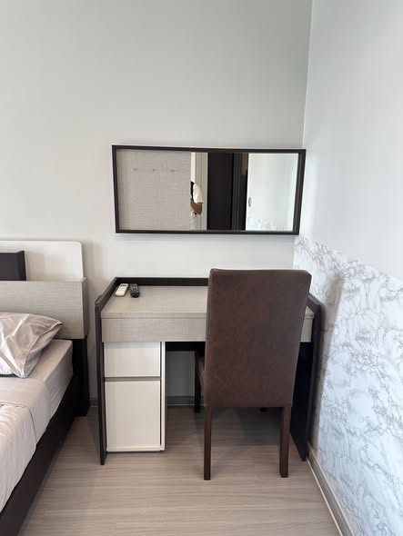 bedroom and bathroom of Life Ladprao