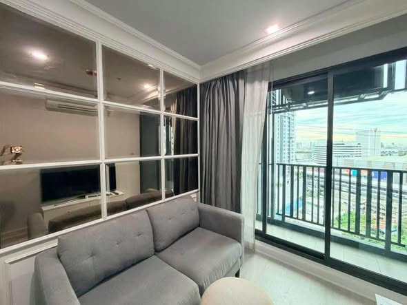 bedroom and room interior of Life Ladprao