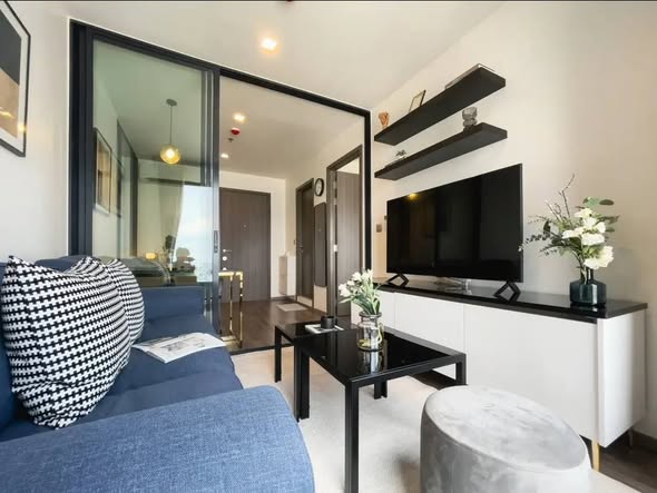 bedroom and living room and room interior of Life Ladprao Valley
