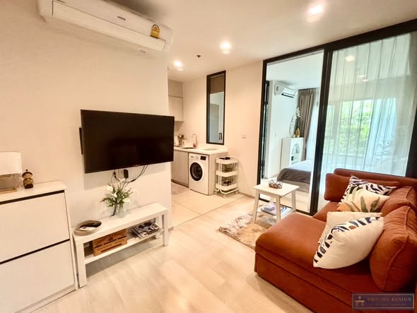 bedroom and living room and room interior of Life One Wireless