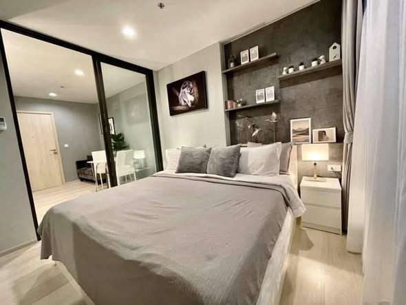 bedroom and room interior of Life One Wireless