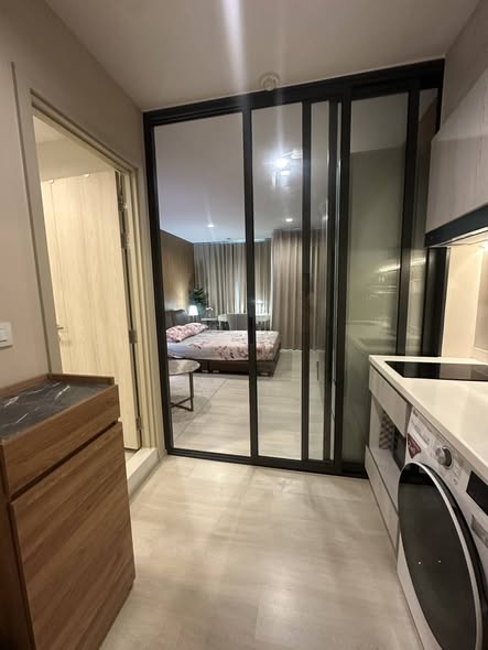 bedroom and room interior of Life One Wireless