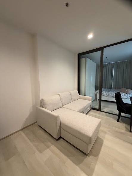 living room and room interior of Life One Wireless