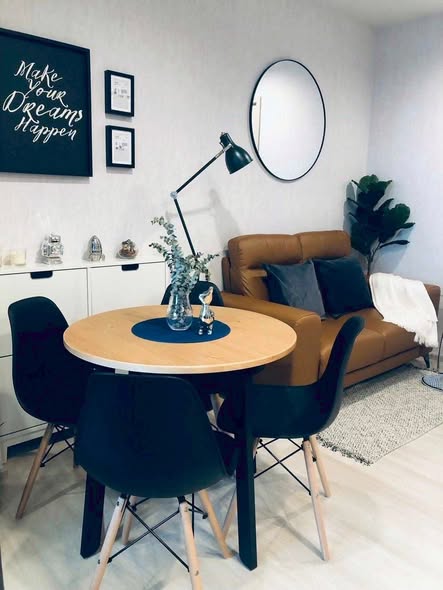 living room and room interior of Life One Wireless