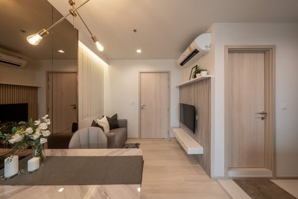 living room and room interior and bathroom of Life One Wireless