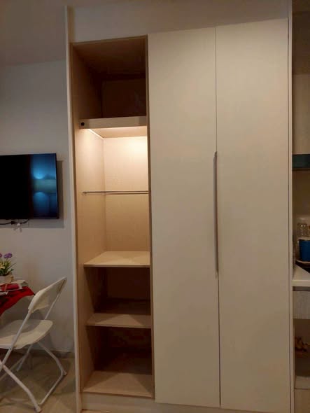 room interior of Life One Wireless