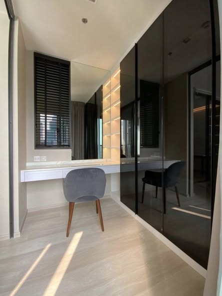 room interior and bathroom of Life One Wireless