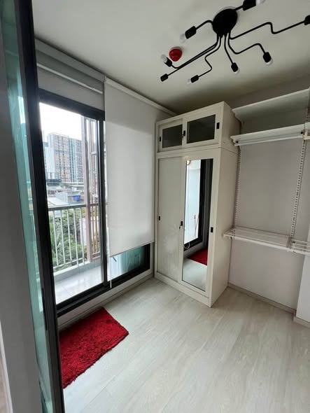 room interior of Life Pinklao