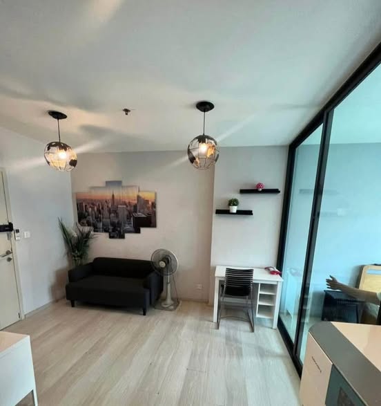 room interior of Life Pinklao