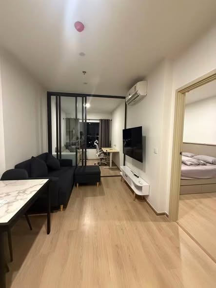 bedroom of Life Rama 4 – Asoke