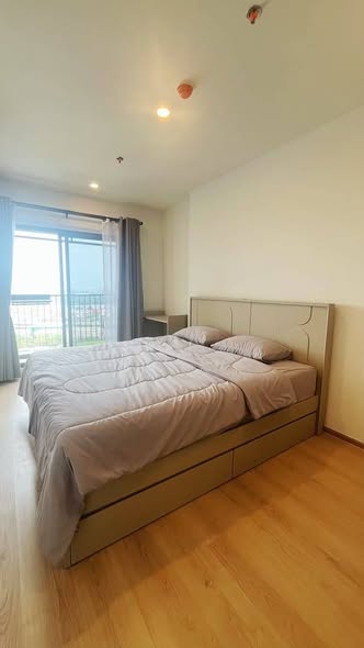 bedroom of Life Rama 4 – Asoke