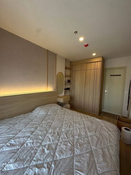 bedroom of Life Rama 4 – Asoke