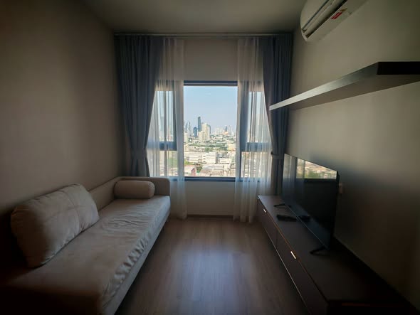 bedroom of Life Rama 4 – Asoke