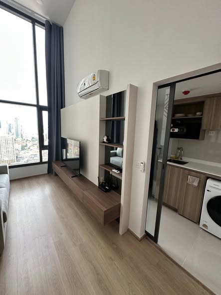 Life Rama 4 – Asoke