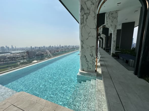 pool of Life Rama 4 – Asoke