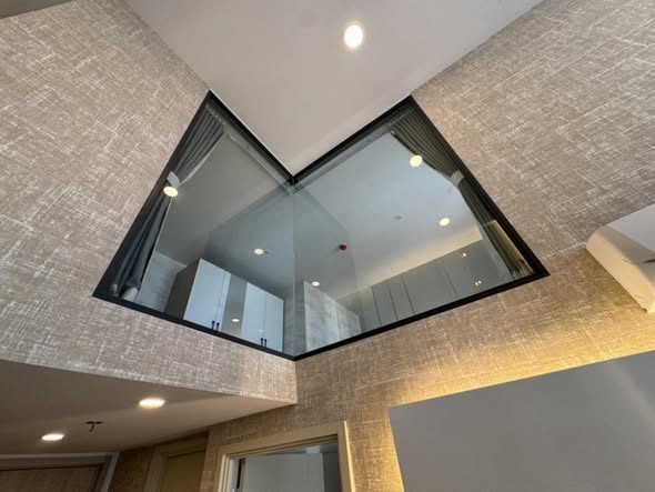 room interior and bathroom of Life Rama 4 – Asoke