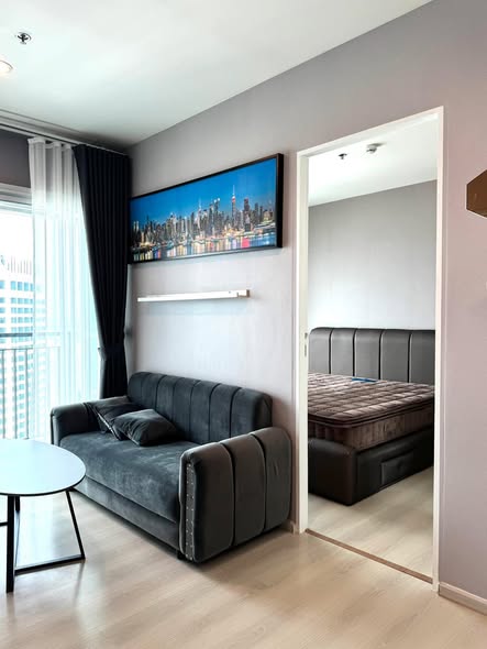 bedroom and living room of Life Ratchadapisek
