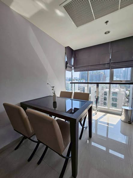 room interior of Life Ratchadapisek
