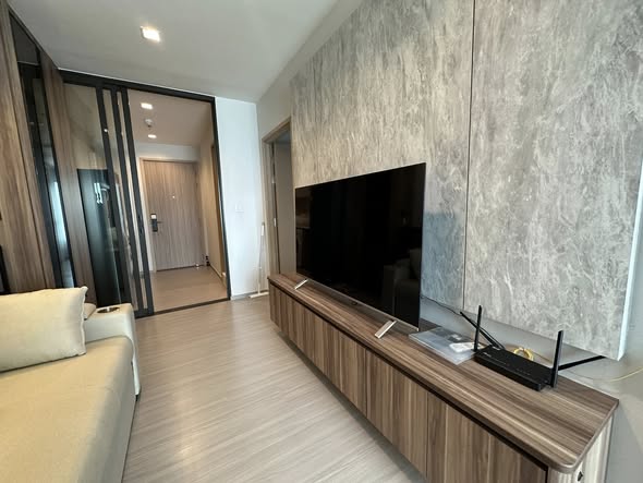 room interior of Life Sathorn Sierra ไลฟ์ สาทร เซียร์รา