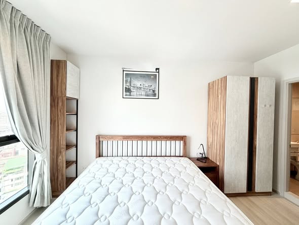 bedroom of Life Sukhumvit 48