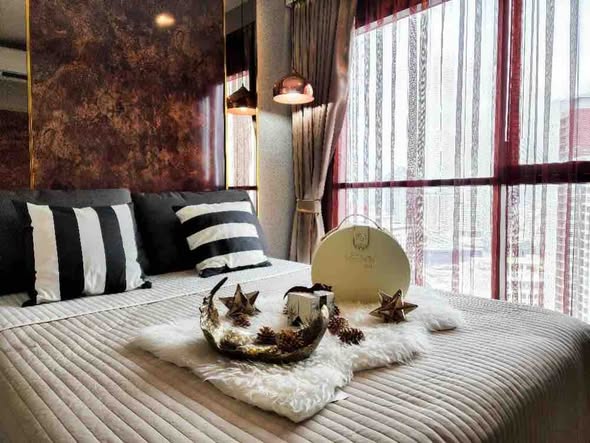 bedroom of Life Sukhumvit 48