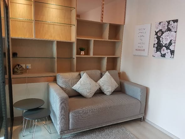 living room of Life Sukhumvit 48