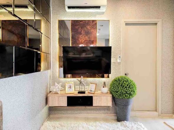 living room and room interior of Life Sukhumvit 48