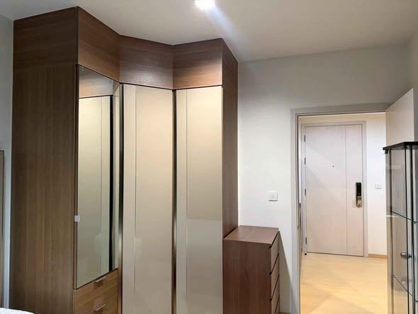 room interior of Life Sukhumvit 48