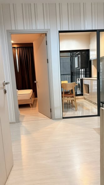 room interior of Life Sukhumvit 48
