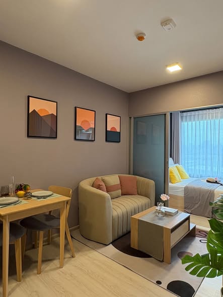 bedroom and living room of Life Sukhumvit 62